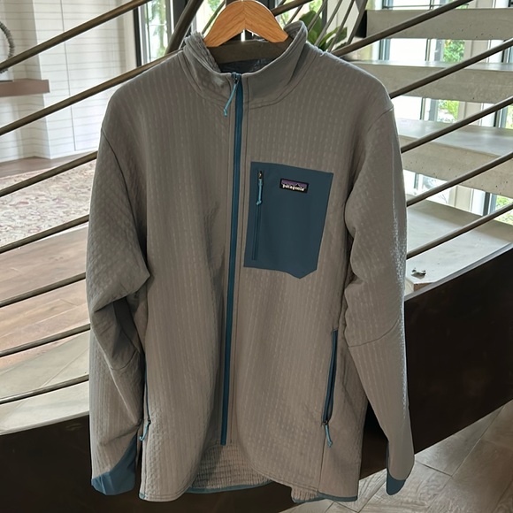 NWOT Patagonia R2 Techface jacket - Picture 1 of 7